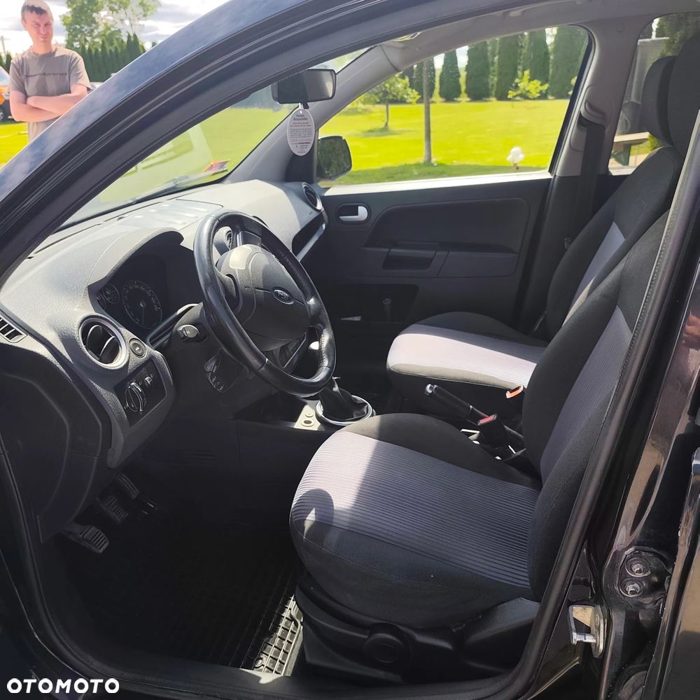Ford Fusion 1.4 TDCI + - 4