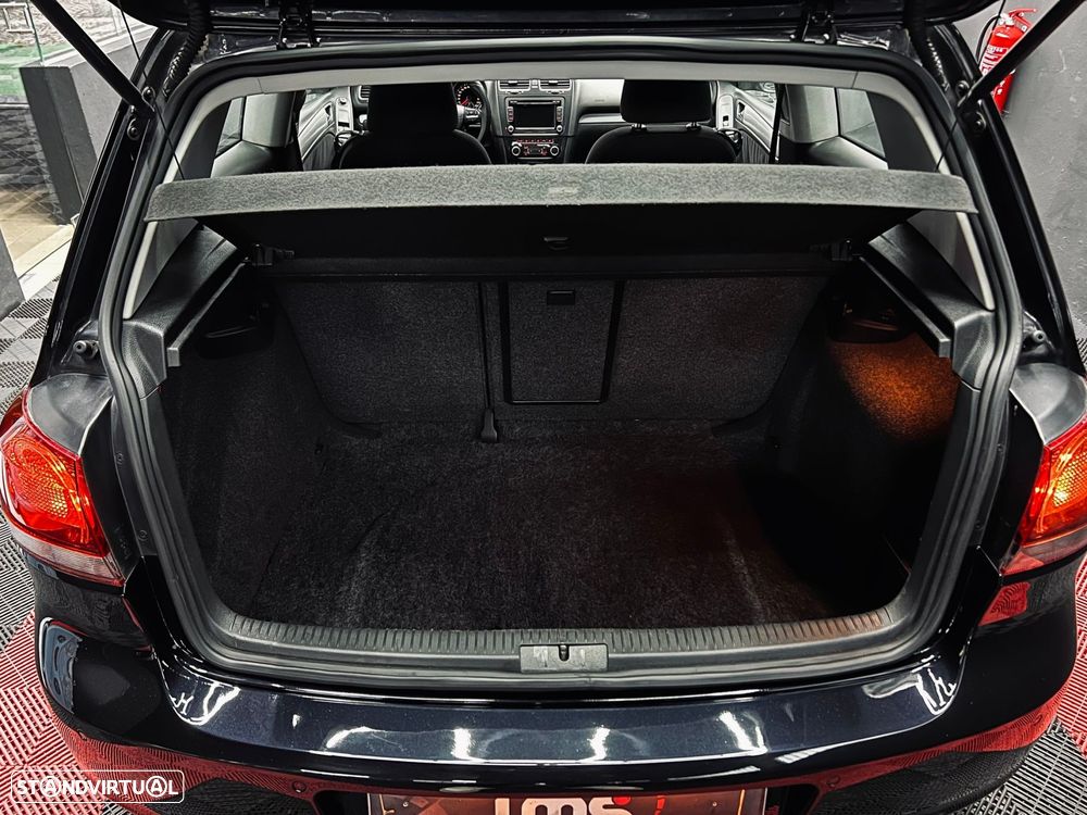 VW Golf 2.0 TDi Sport DSG - 8