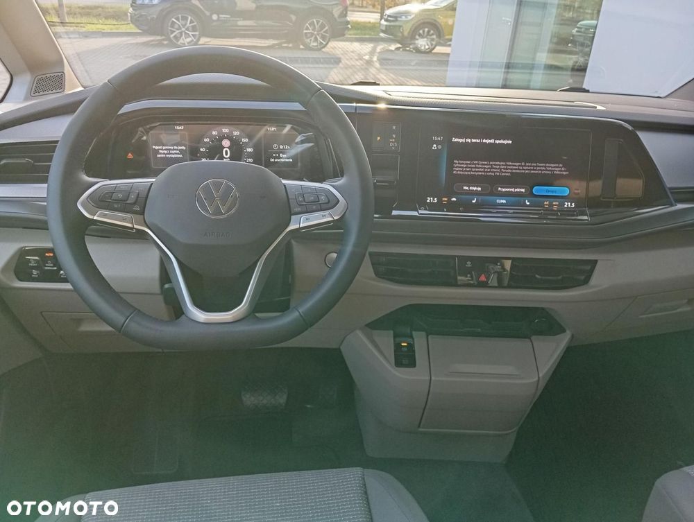 Volkswagen Multivan - 12