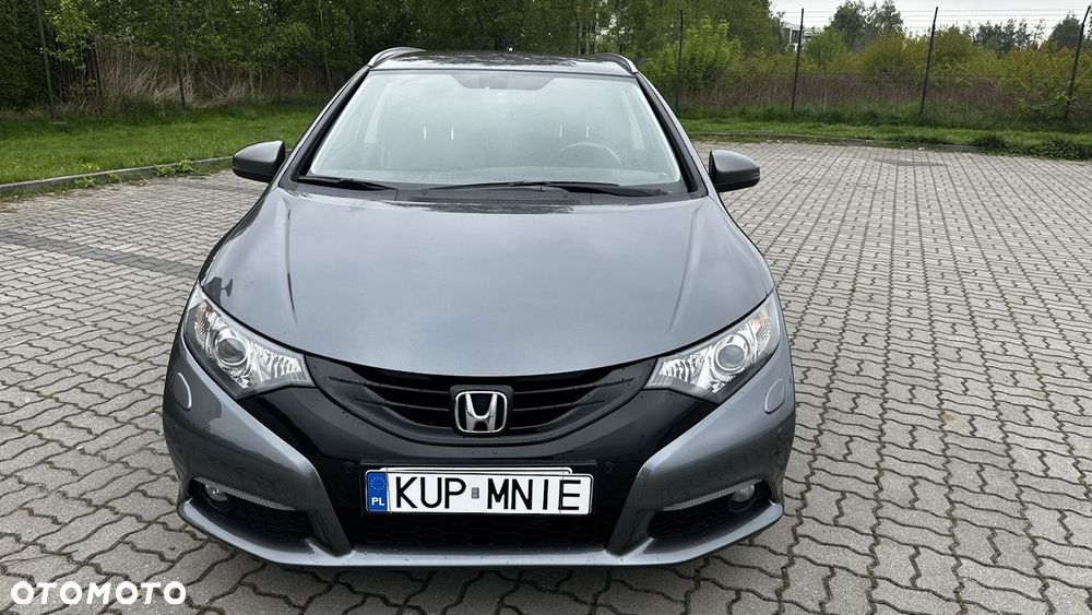Honda Civic 1.6 i-DTEC Executive Black Edition - 8
