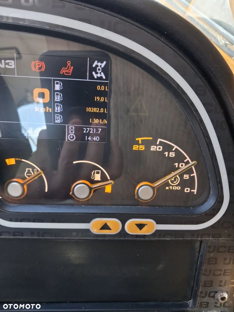 JCB 535 - 125 Hi Viz - 11