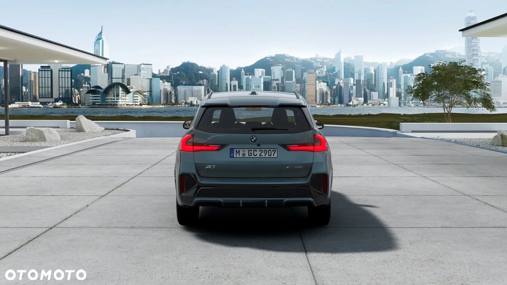 BMW X1 - 5