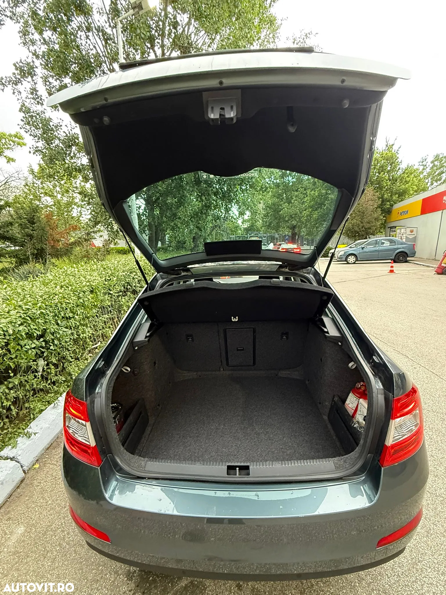 Skoda Octavia 1.8 TSI AMBITION DSG - 4