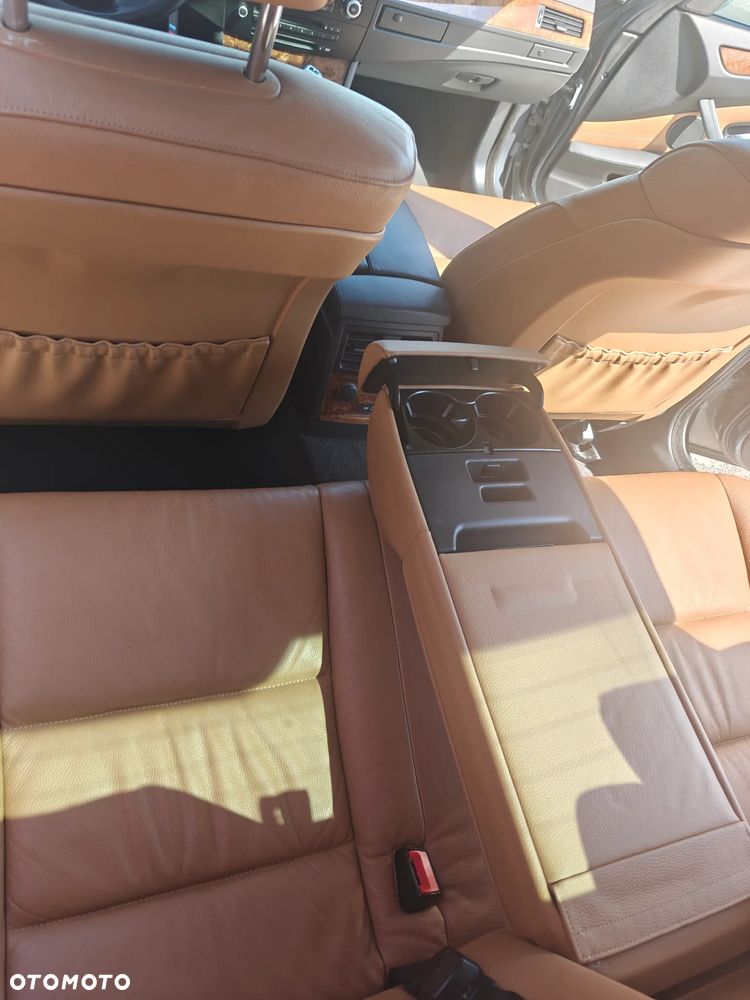 BMW Seria 5 - 26
