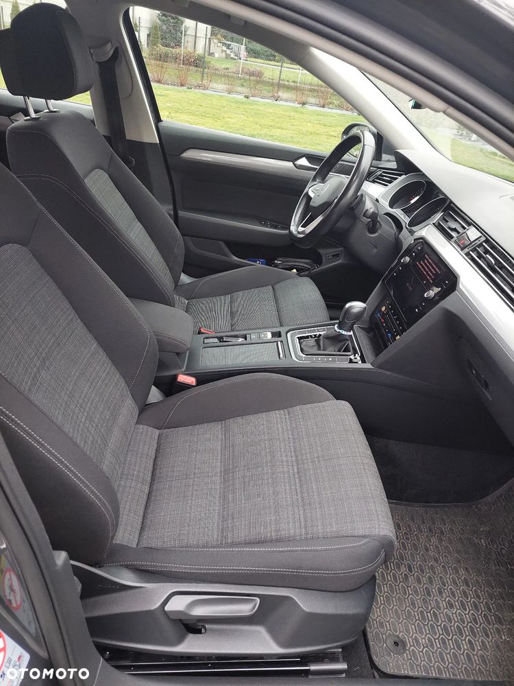 Volkswagen Passat 2.0 TDI Business DSG - 8