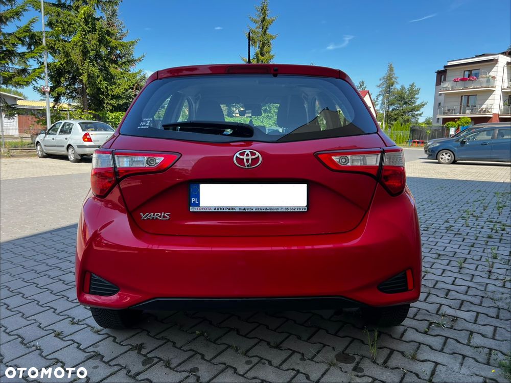 Toyota Yaris 1.5 Premium - 9