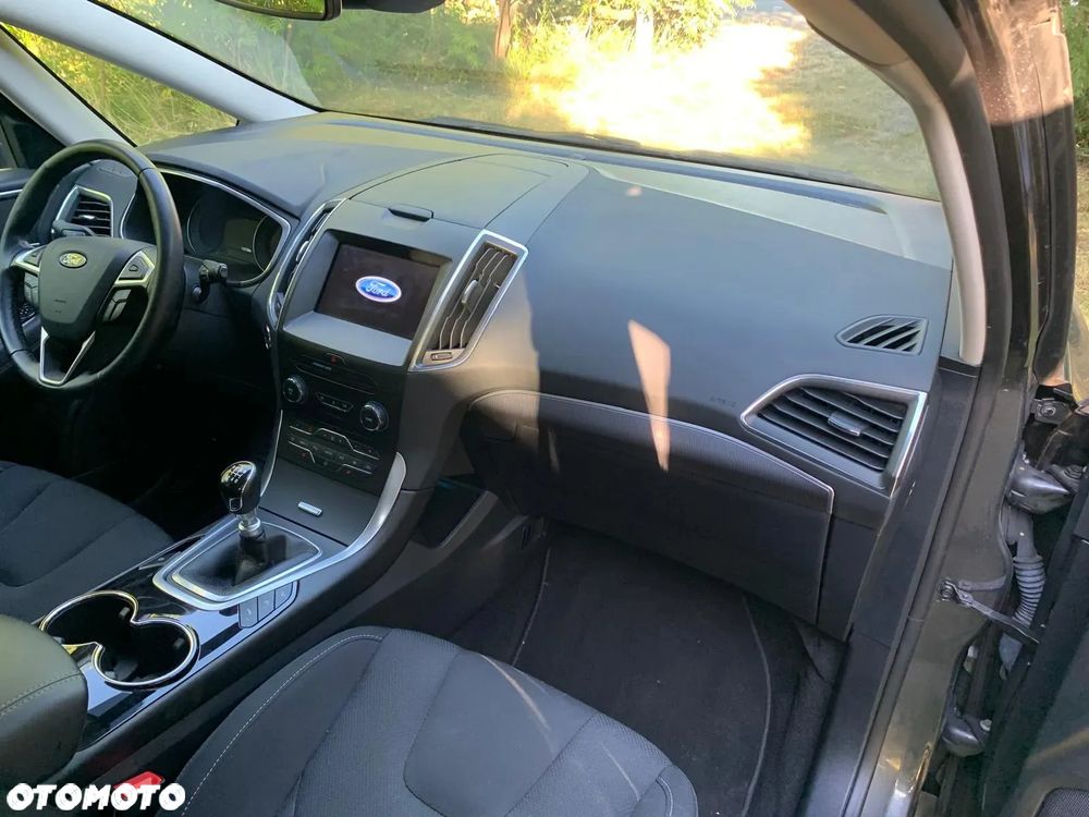 Ford S-Max 2.0 EcoBlue Titanium - 10