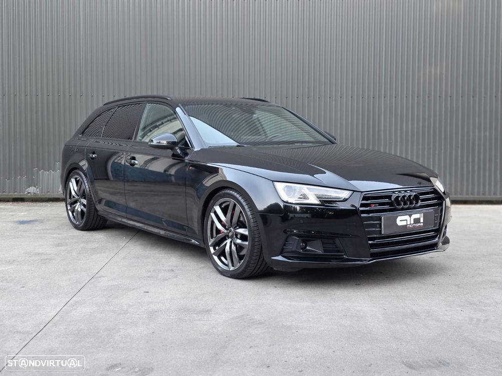 Audi A4 Avant 2.0 TDI S-line S tronic - 1