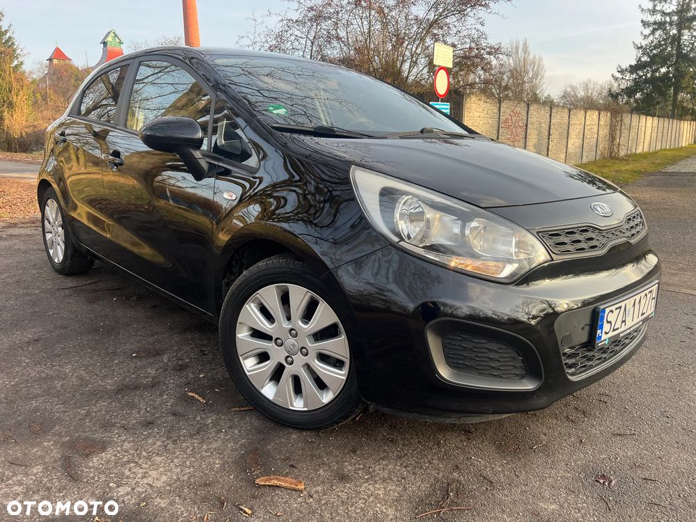 Kia Rio 1.2 Attract - 2