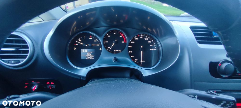 Seat Leon 1.6 TDI DPF E-Ecomotive Style - 10