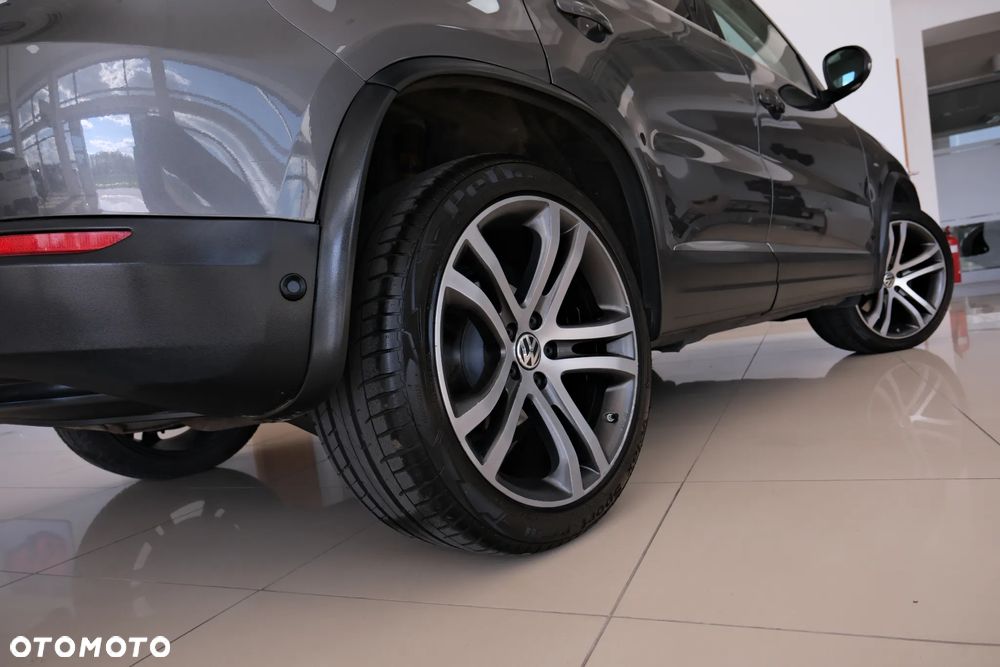 Volkswagen Tiguan 2.0 TDI DPF 4Motion BlueMotion Technology DSG Track & Style - 12