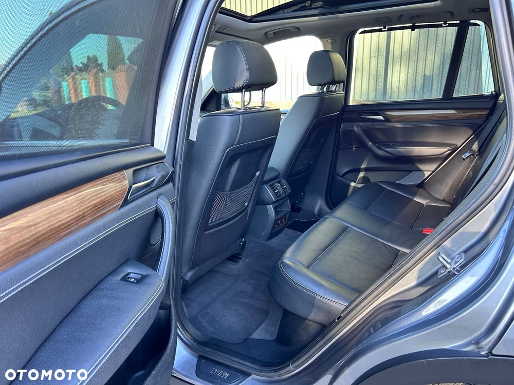 BMW X3 xDrive35i Sport - 25