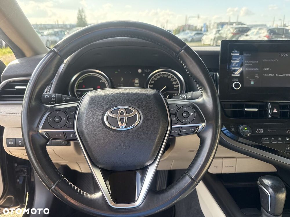 Toyota Camry 2.5 Hybrid Comfort CVT - 19
