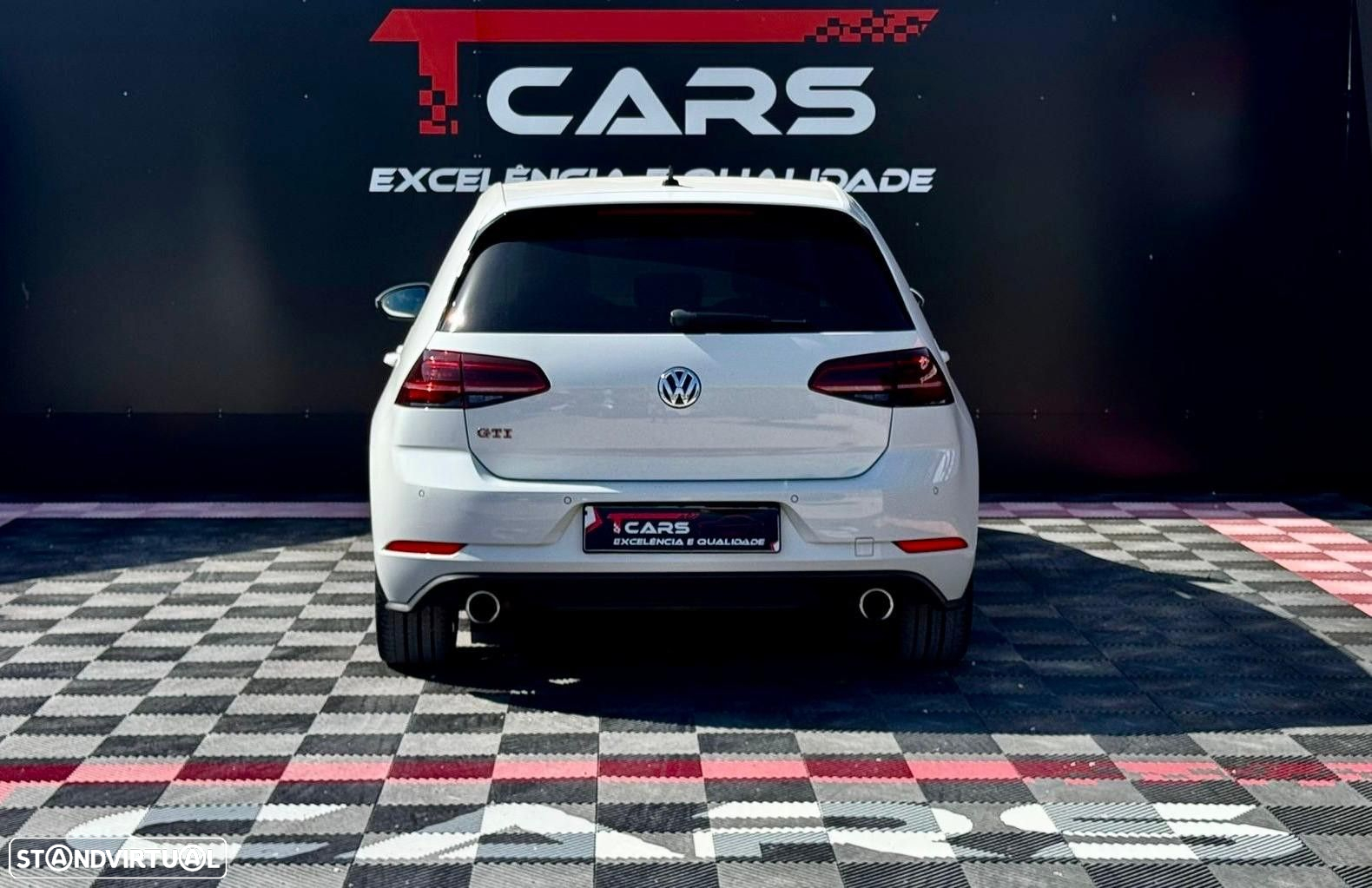 VW Golf 2.0 TSI GTI DSG Performance - 4