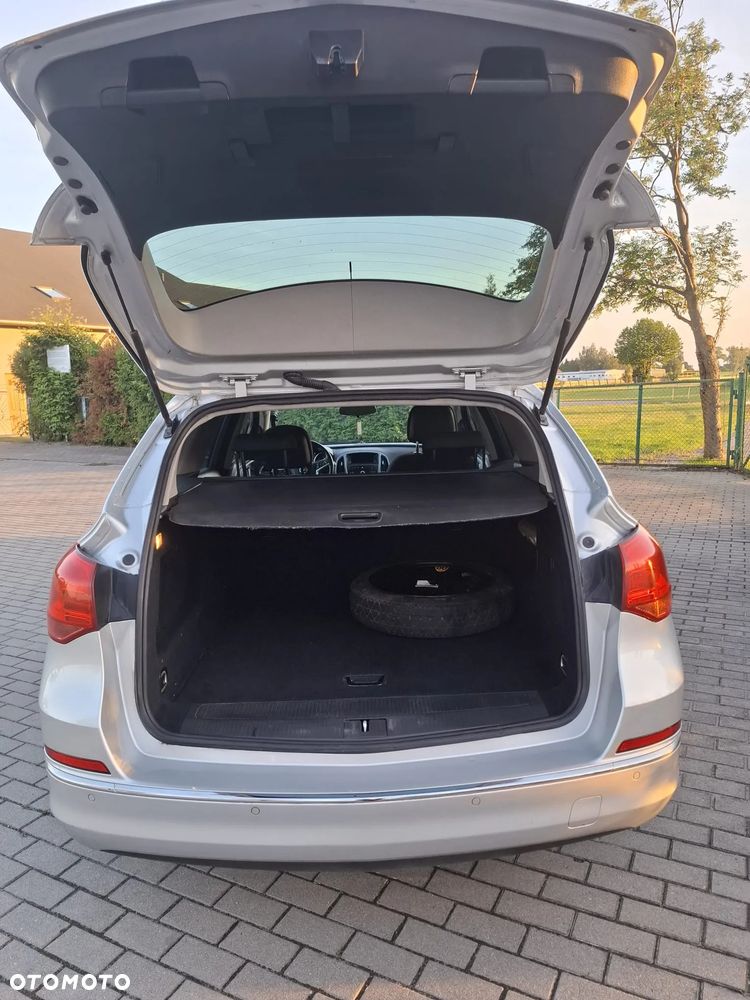 Opel Astra 1.6 - 9
