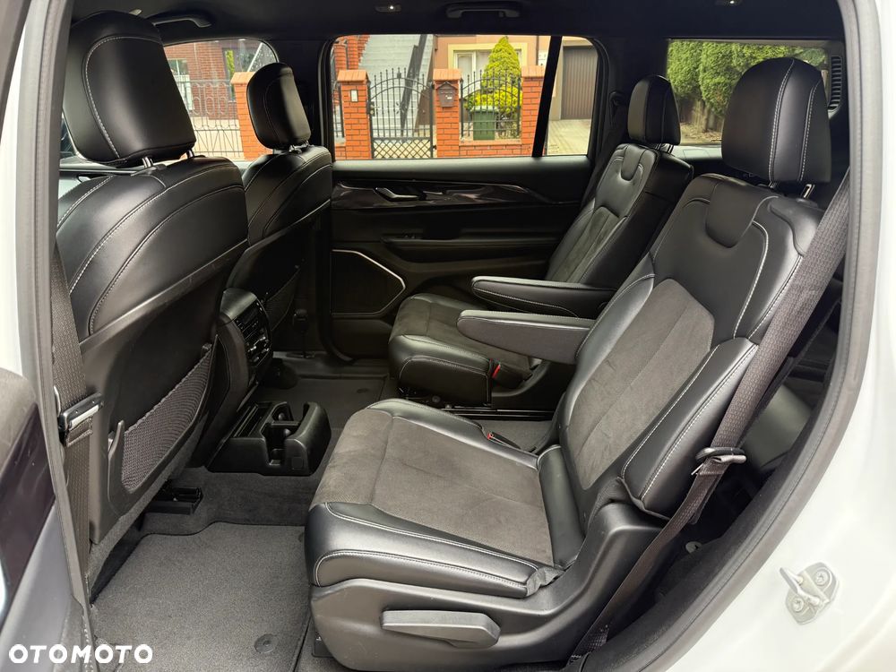 Jeep Grand Cherokee 3.6 V6 Pentastar 4WD Automatik Laredo - 16