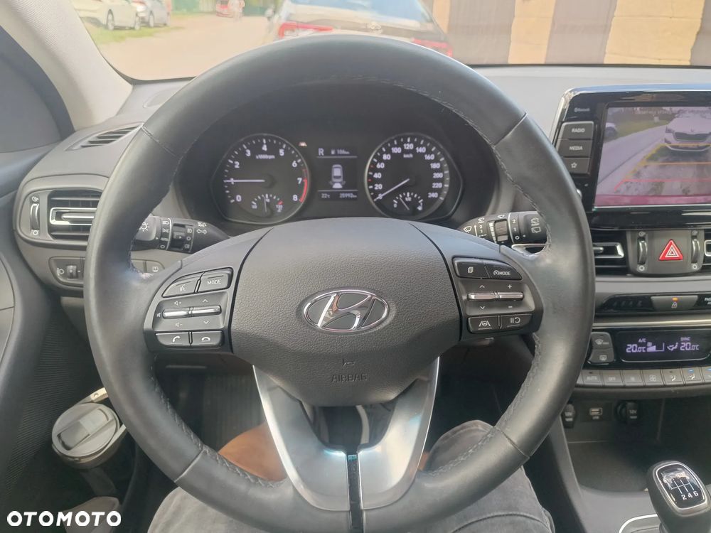 Hyundai i30 1.0 T-GDI Smart - 28