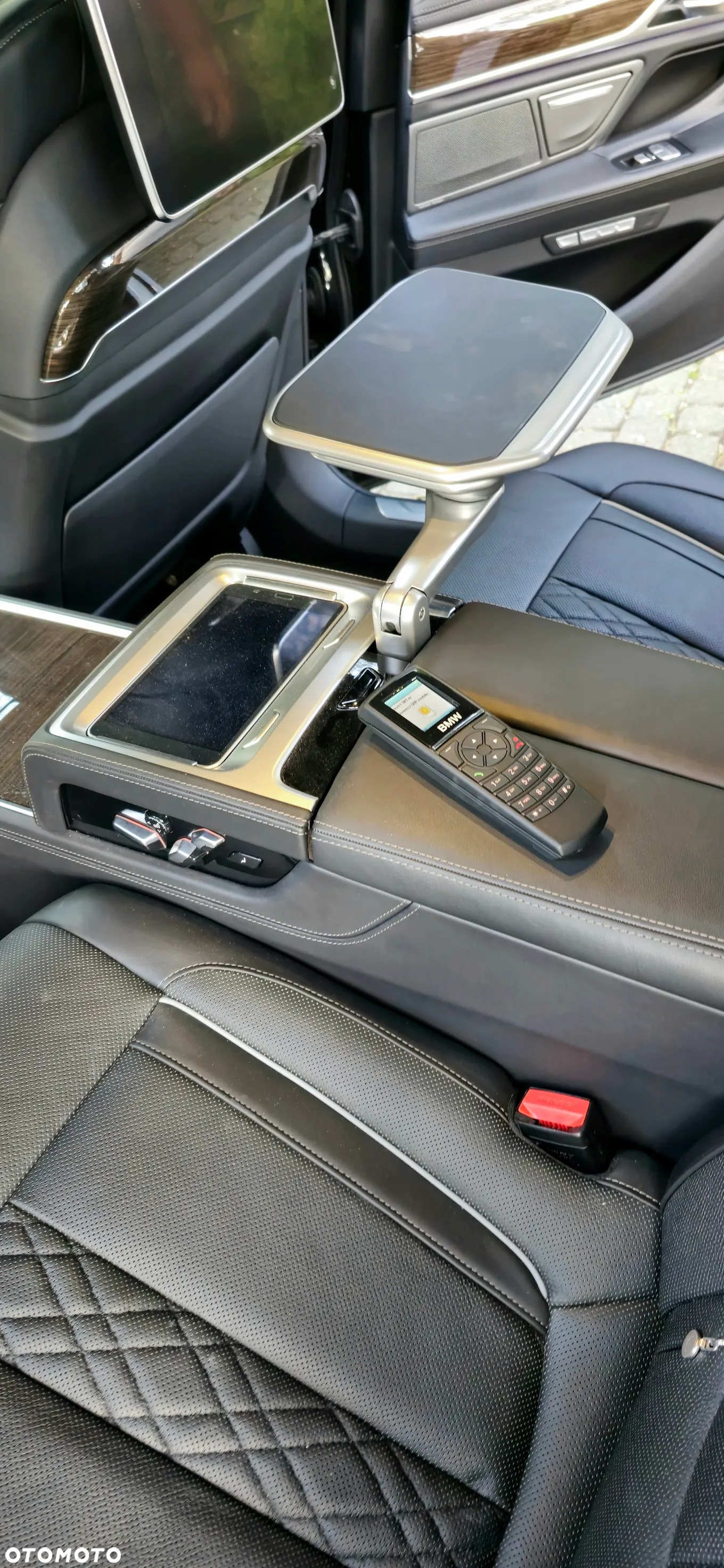 BMW Seria 7 740Le xDrive iPerformance - 12