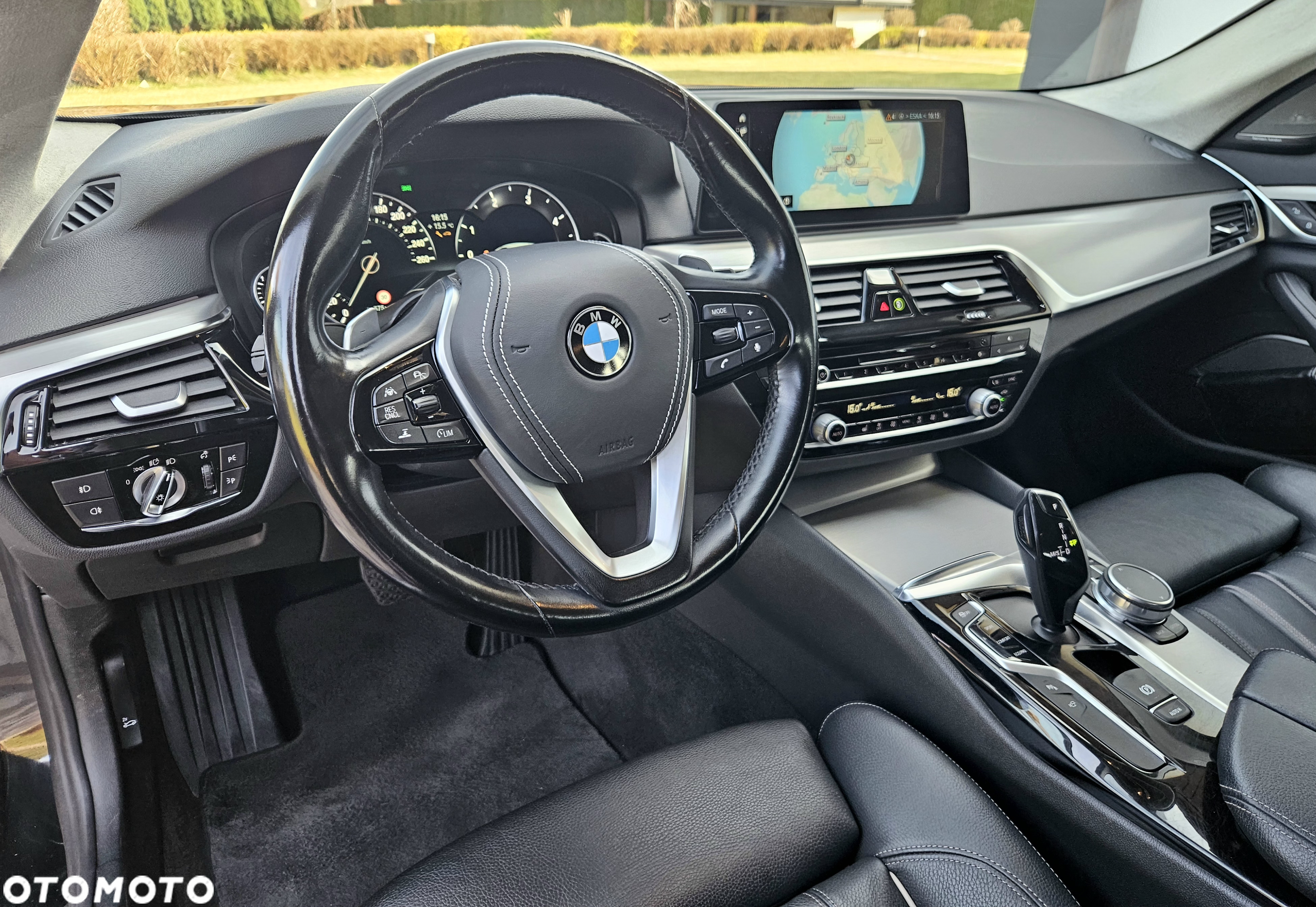 BMW Seria 5 530d xDrive Sport Line sport - 11