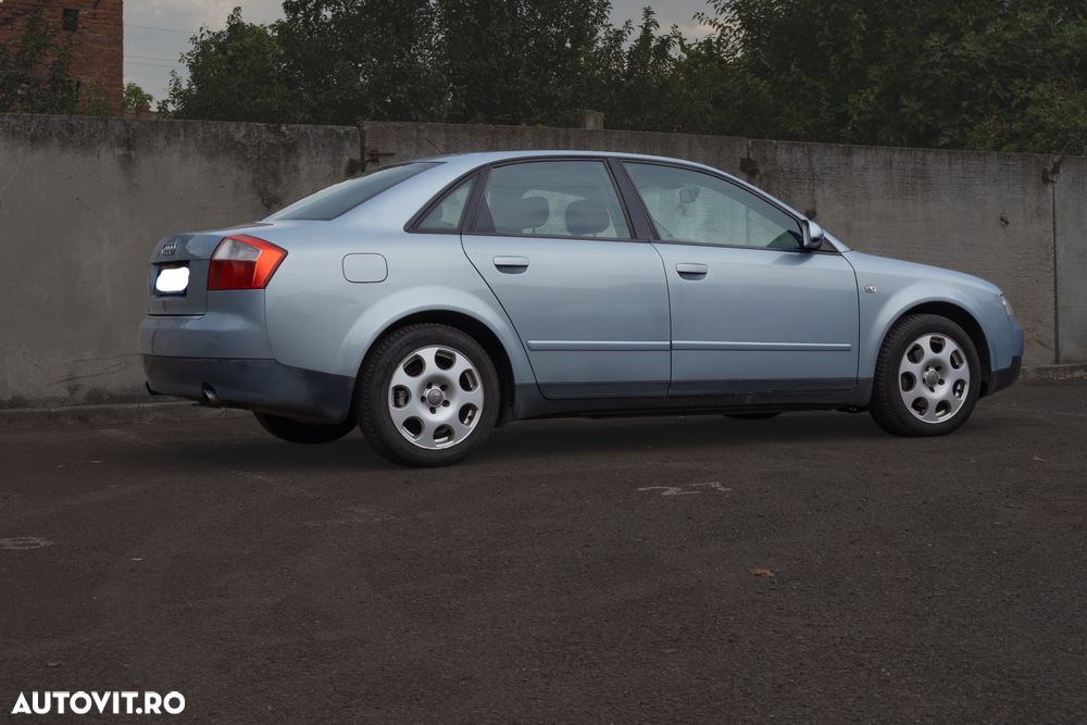 Audi A4 Limuzina - 6