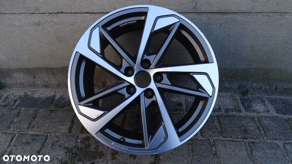 audi s3, a3 8y0 e-8.0jx19h2-n et49 5x112 - felga - 1