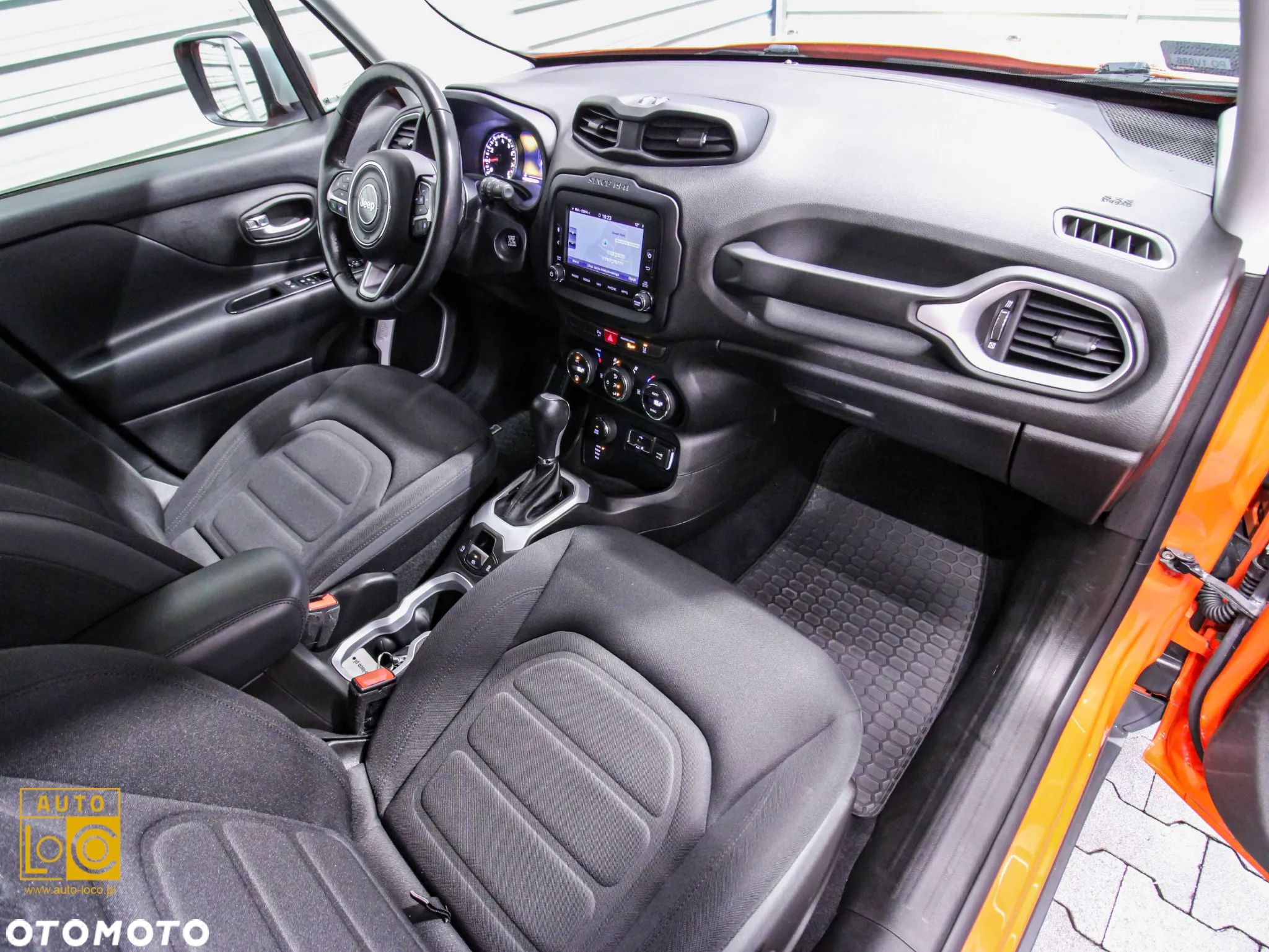 Jeep Renegade 1.4 MultiAir Limited 4WD S&S - 9