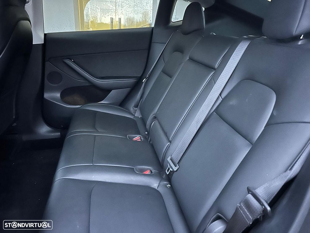 Tesla Model Y Long Range Tração Integral - 22