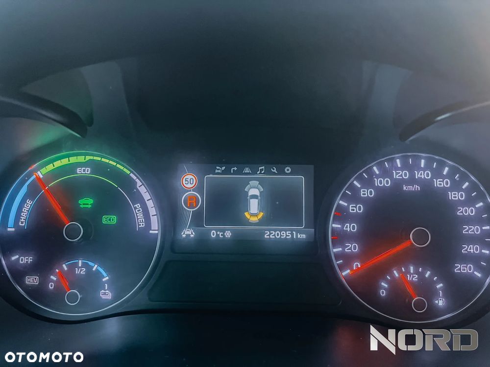 Kia Optima Plug-in Hybrid - 14