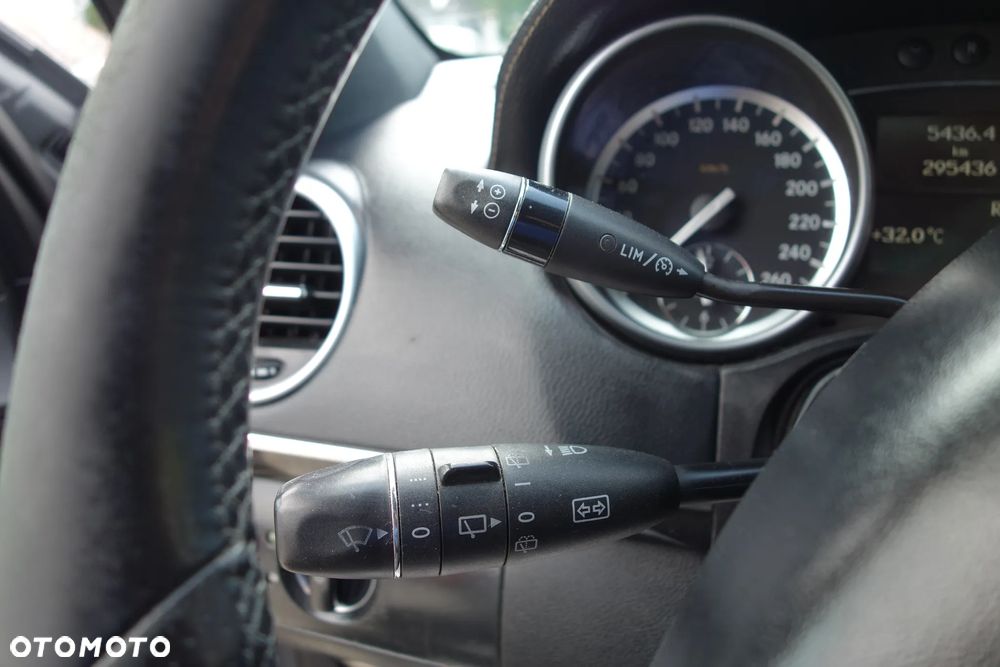 Mercedes-Benz ML 350 CDI 4-Matic - 33