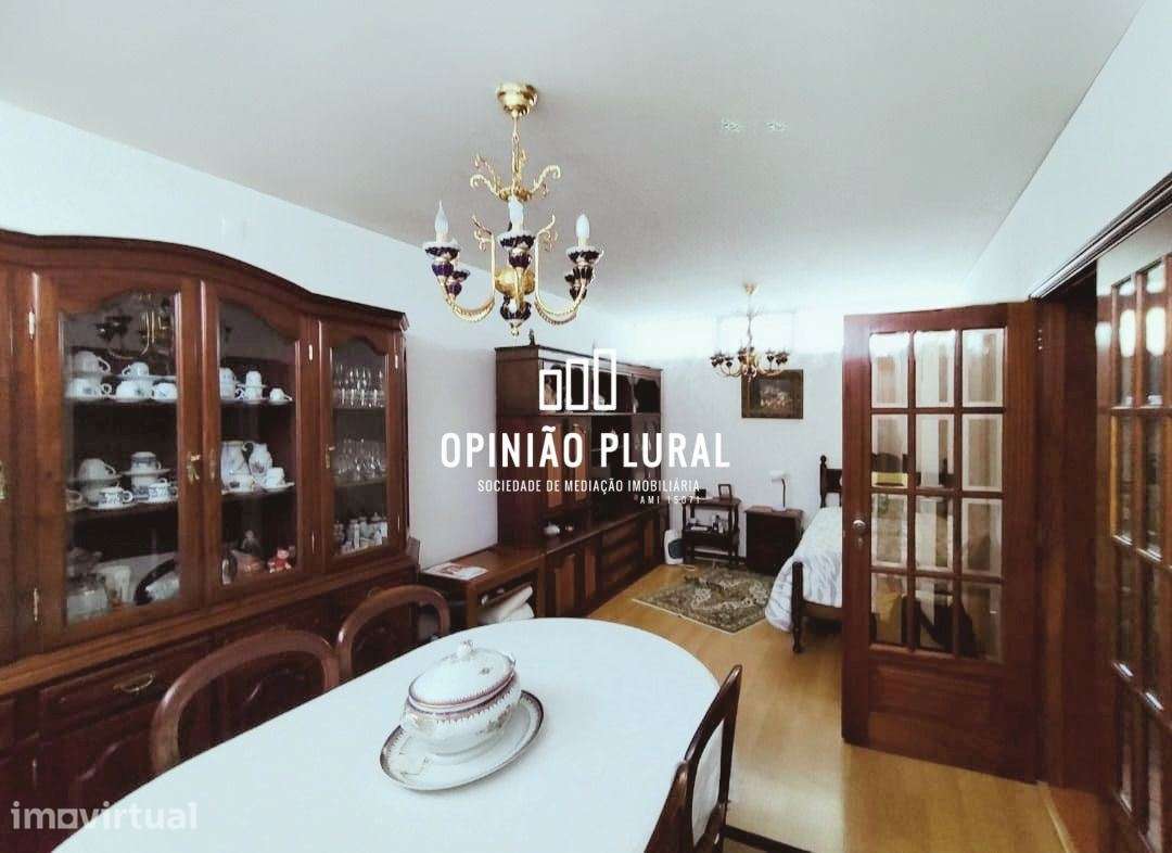 Moradia para Remodelar com Grande Potencial | Cedro - Grande imagem: 5/20