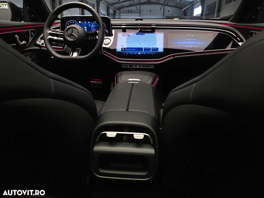Mercedes-Benz E 200 9G-TRONIC AMG Line NIGHT Edition - 26