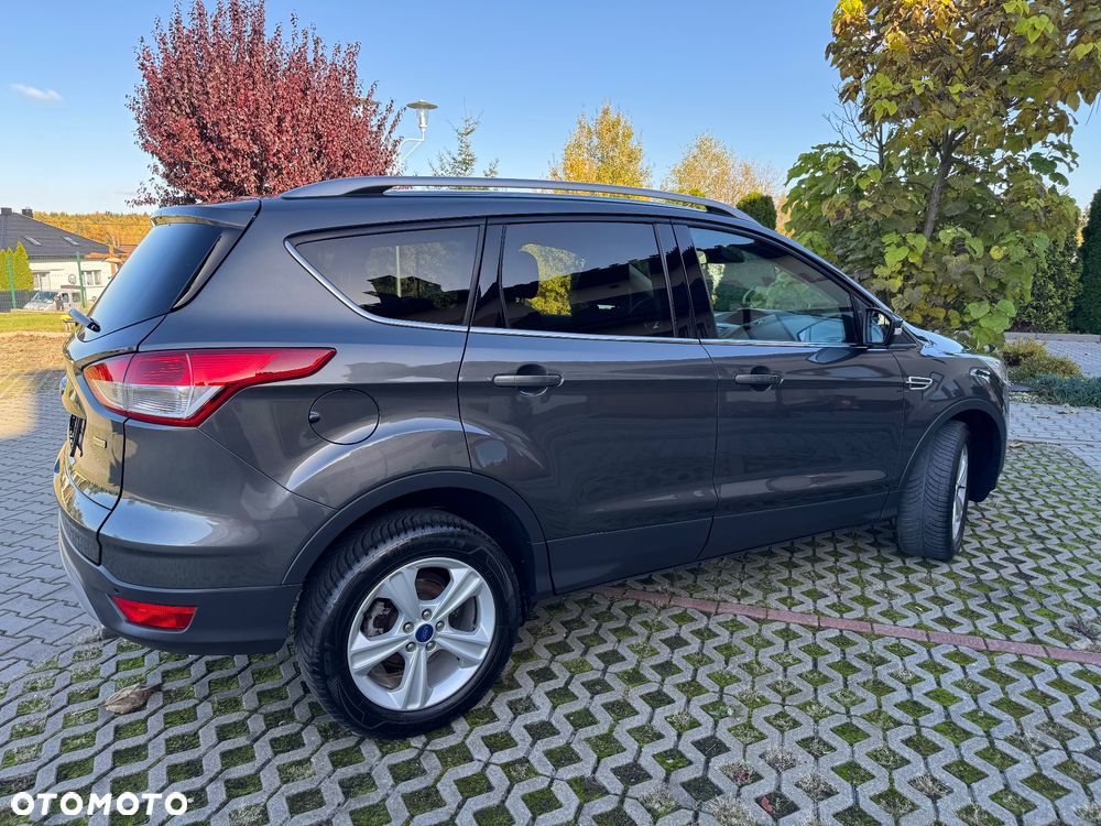 Ford Kuga - 12