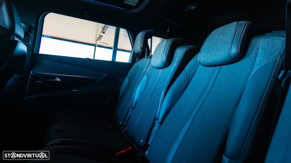 Peugeot 5008 1.5 BlueHDi GT Line EAT8 - 26