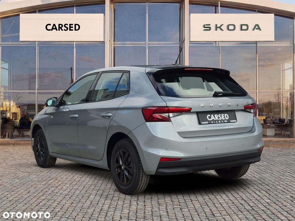 Skoda Fabia 1.0 TSI Drive DSG - 5