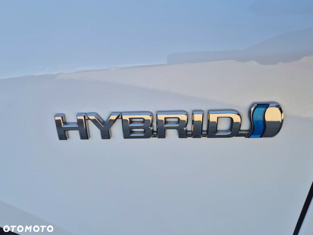 Suzuki Swace 1.8 Hybrid Premium Plus CVT - 21