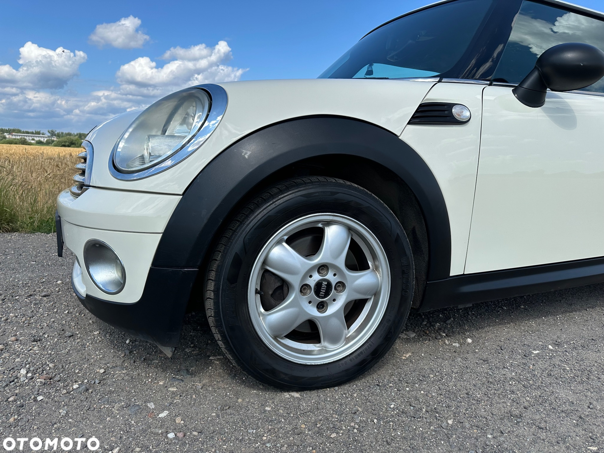 MINI ONE Standard - 5