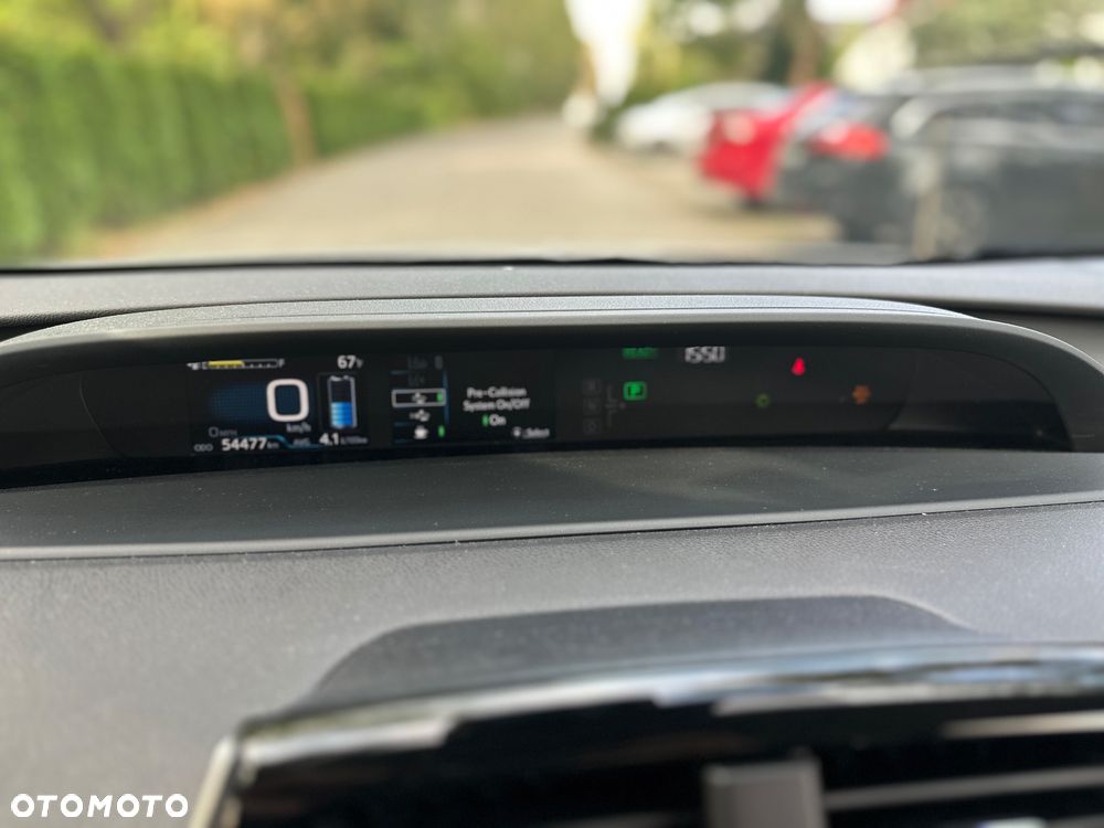 Toyota Prius 1.8 Hybrid Active - 25
