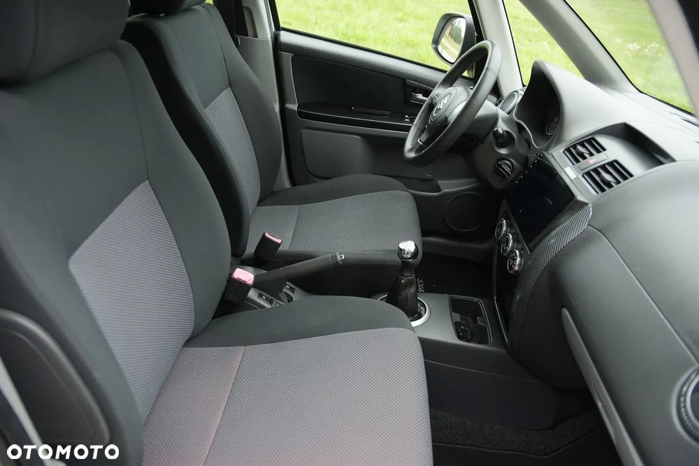 Suzuki SX4 - 20