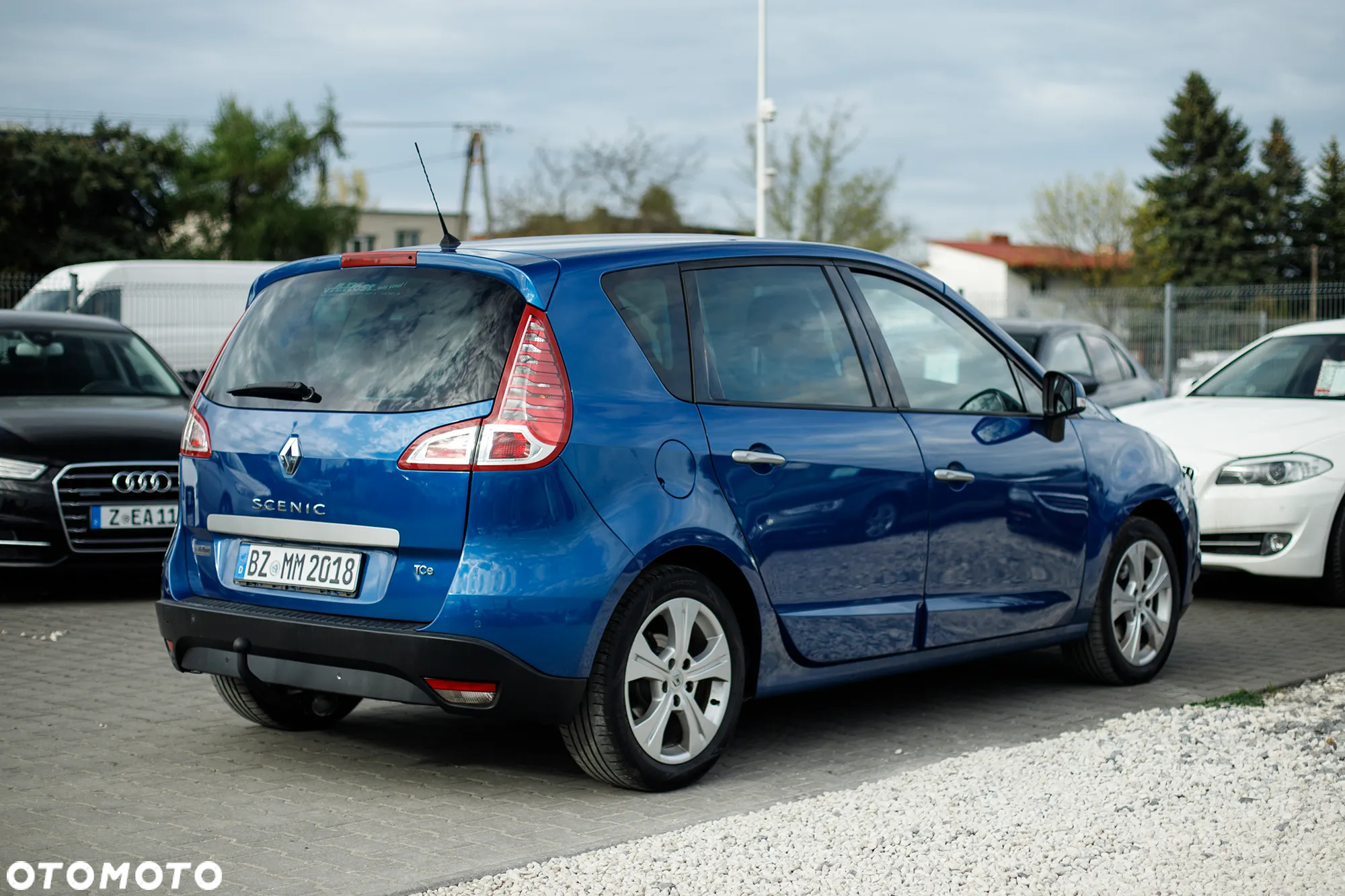 Renault Scenic TCe 130 Dynamique - 10
