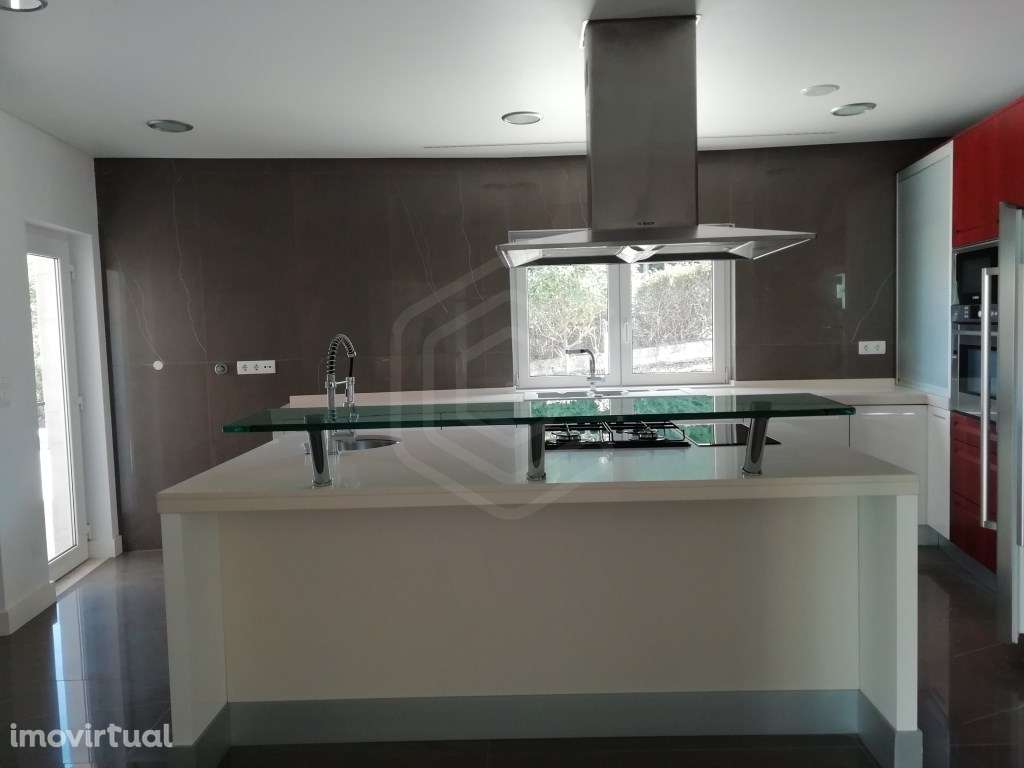 MORADIA T 4 BELAS CLUBE DE CAMPO, SINTRA, LISBOA - Grande imagem: 5/32