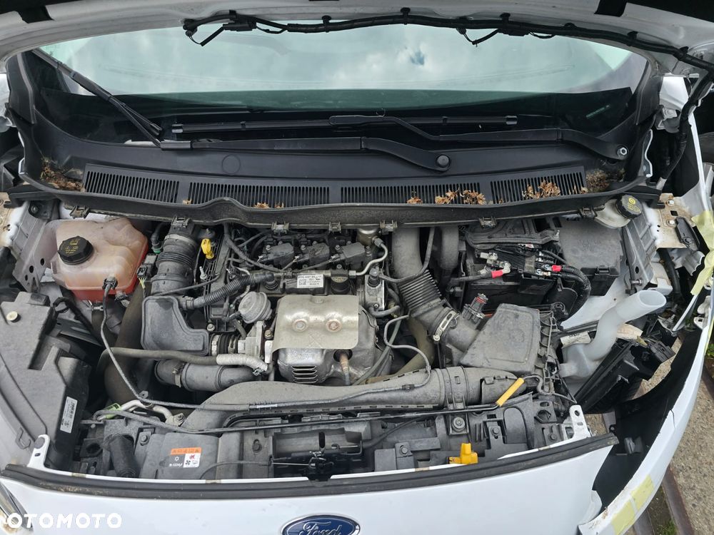 Ford Transit Courier - 7