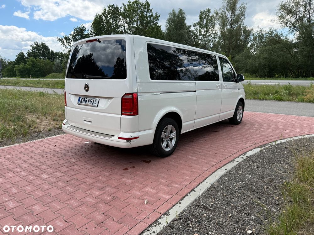 Volkswagen Caravelle - 4