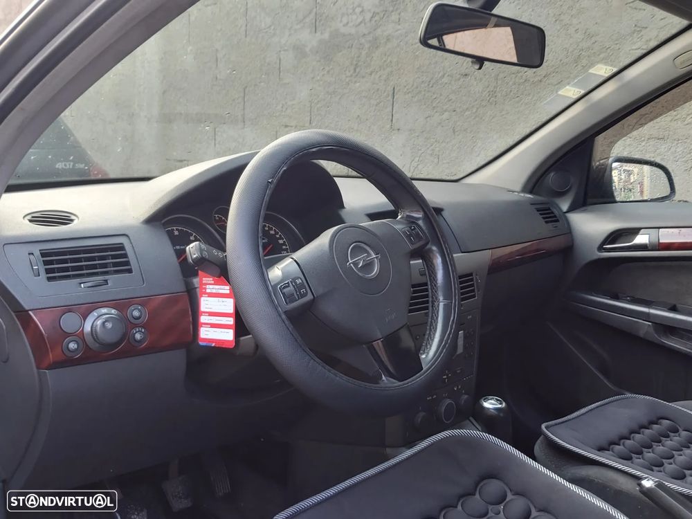 Opel Astra 1.7 CDTI Cosmo M5 - 14