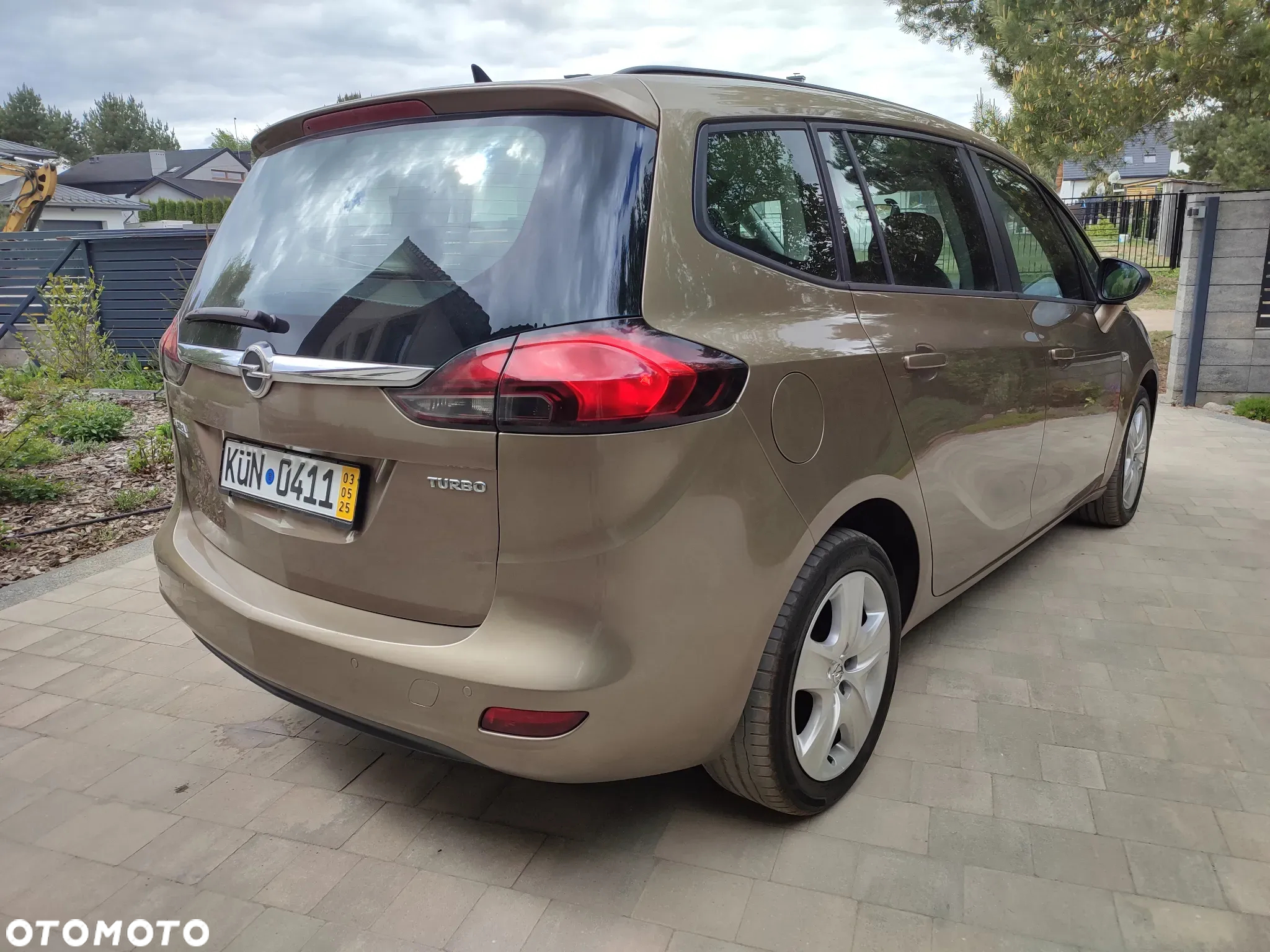 Opel Zafira 1.4 T Cosmo EcoFLEX S&S EU6 - 12