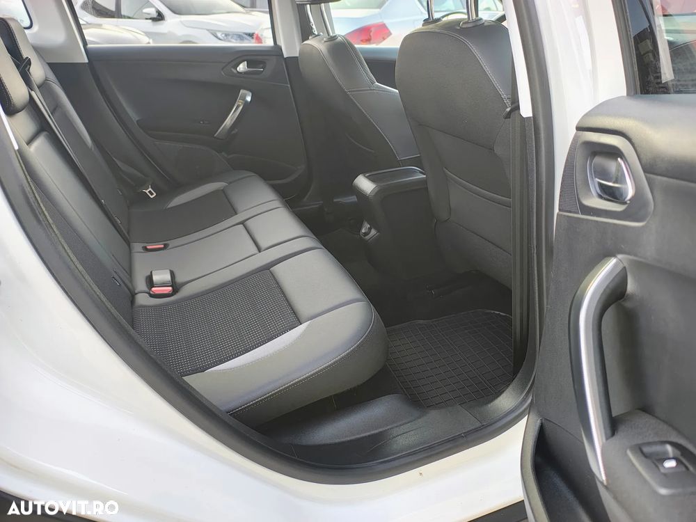 Peugeot 2008 PureTech 110 Stop&Start Allure - 10
