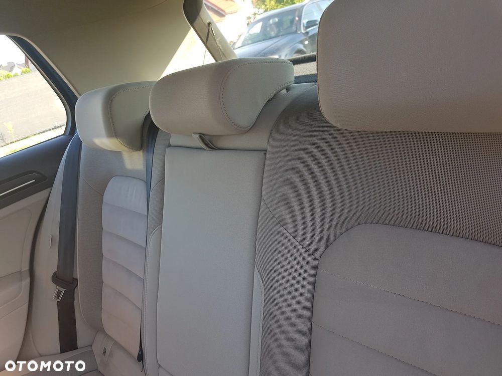 Volkswagen Golf VII 1.4 TSI BMT Highline - 25