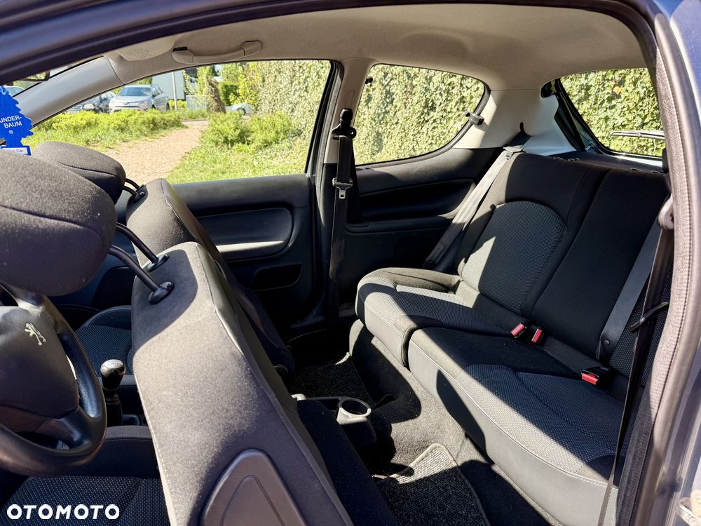 Peugeot 206 plus 60 - 16