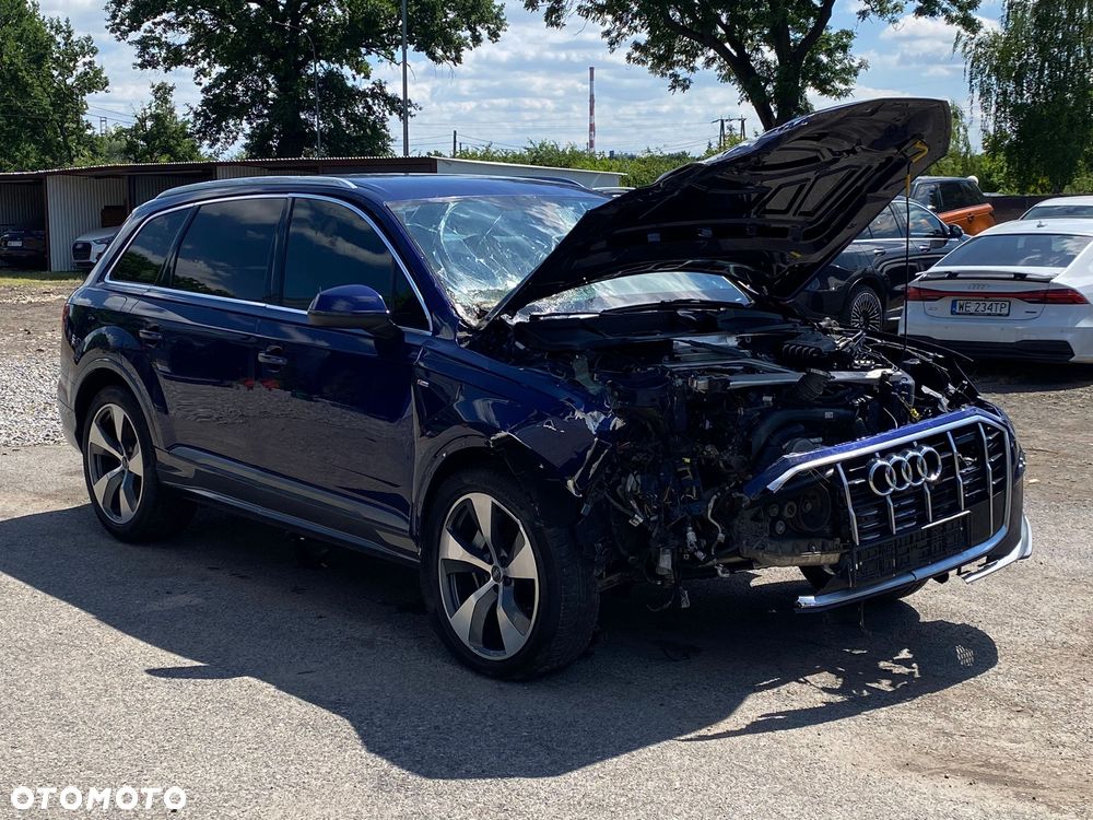 Audi Q7 55 TFSI mHEV Quattro S Line Tiptr - 8