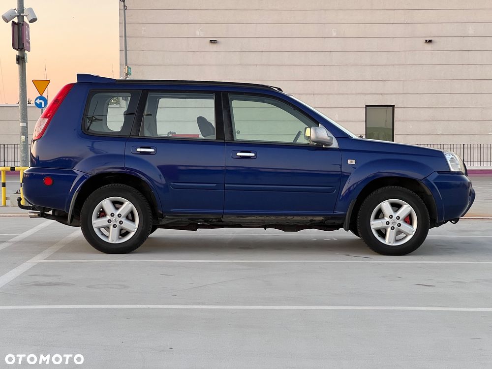 Nissan X-Trail - 8