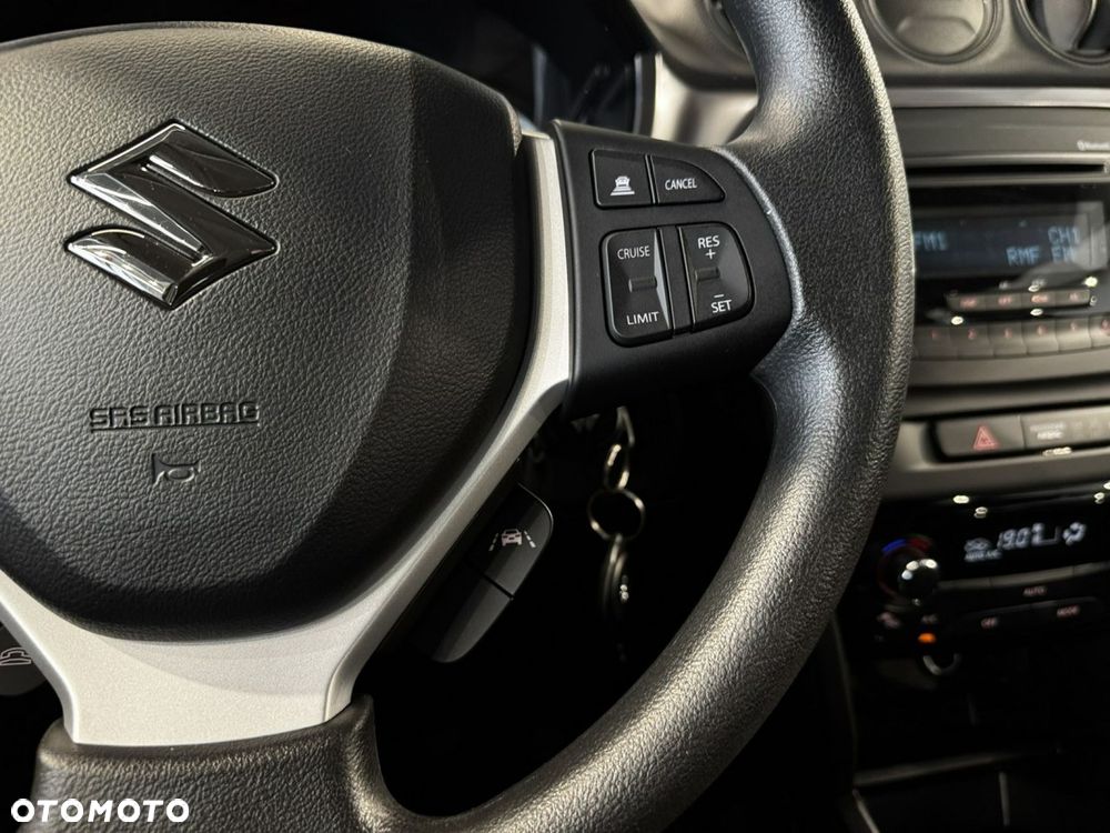 Suzuki Vitara - 16